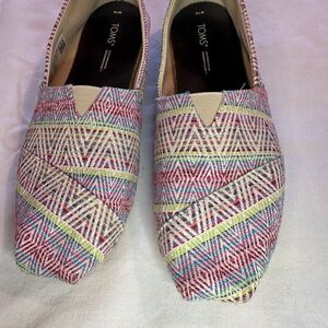 TOMS Women's Multicolor Slip-On Shoes size 10